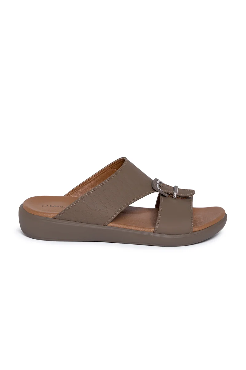 جيومني صنادل جيومني العربية للرجال – صنادل جلدية مريحة ومريحة للارتداء اليومي